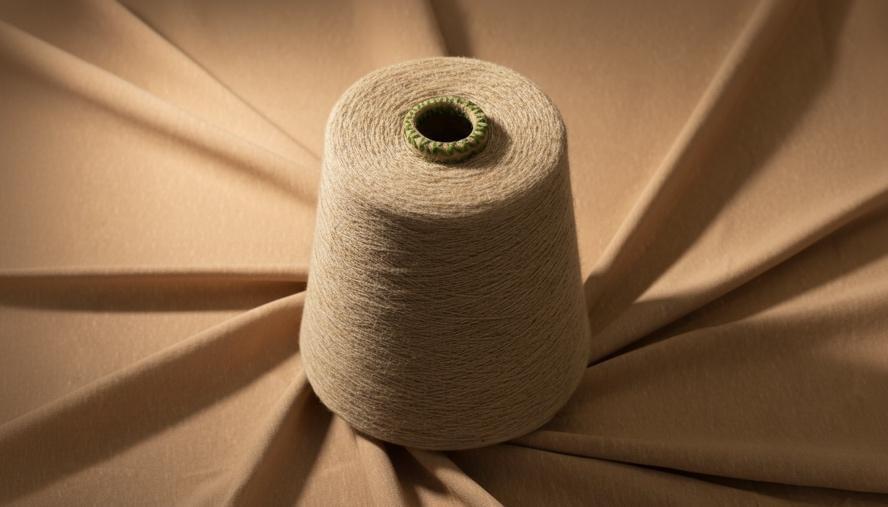 Fully integrated production capacity from yarn to fabric with a capacity of 125,000 spindles. 